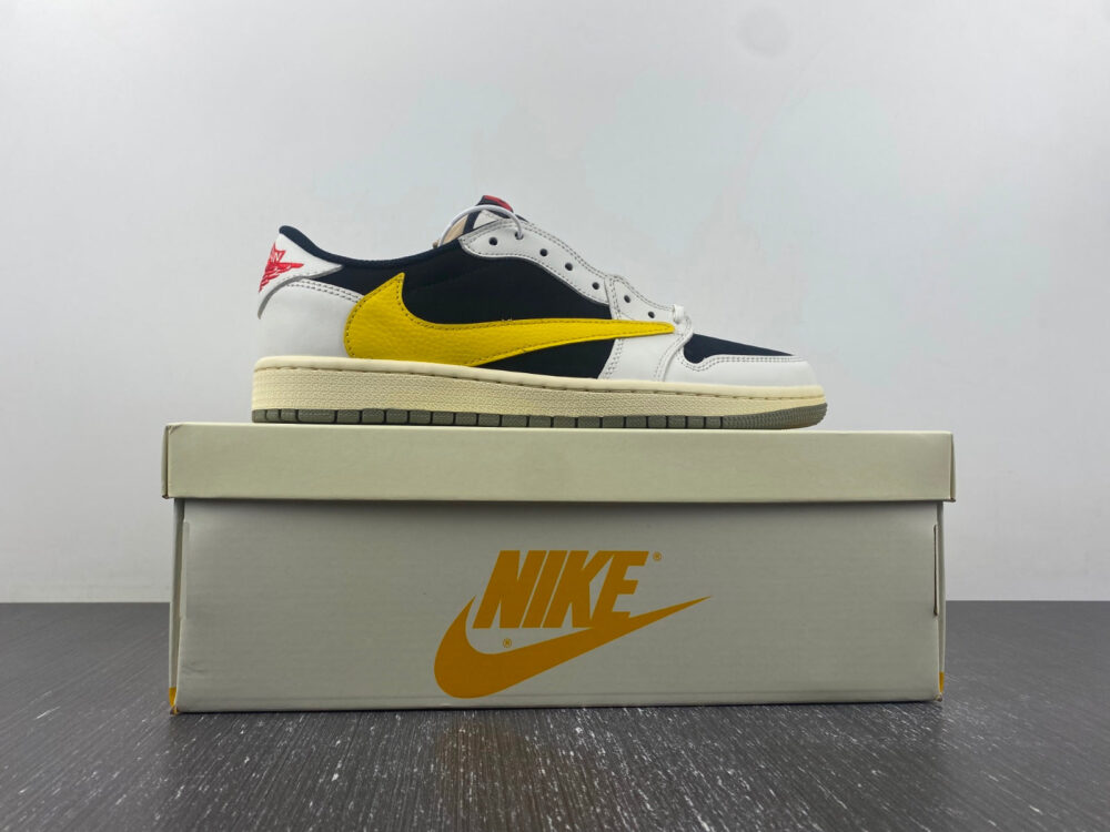 Travis Scott x Air Jordan 1 Yellow White - 16