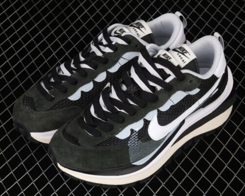 Nike Vaporwaffle, Sacai Black White - 3