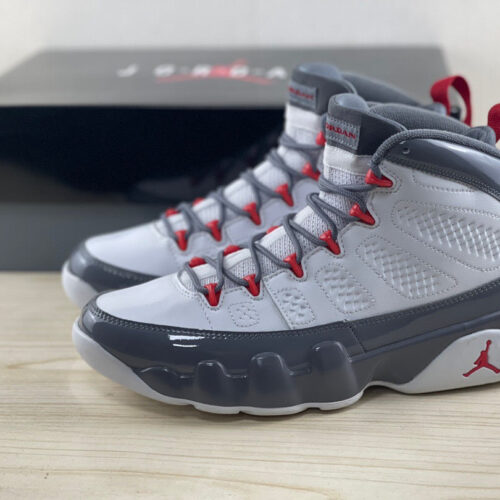 Jordan 9 Retro Fire Red - 8