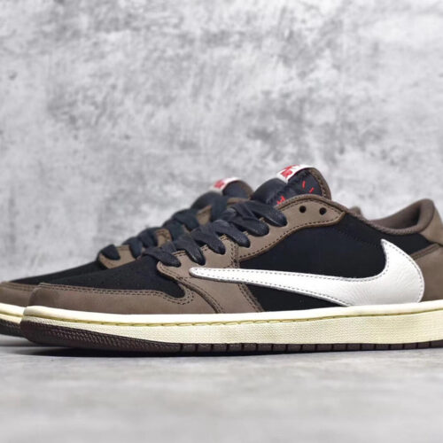 Travis Scott X Air Jordan 1 Low Mocha - 12