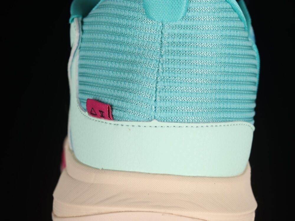 Nike Kyrie Low 5 Community - 7