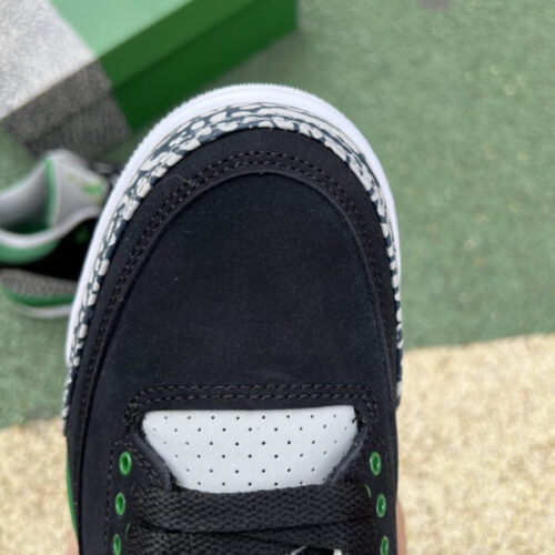 Jordan 3 Retro Pine Green - 7