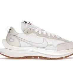Nike Vaporwaffle, Sacai Sail Gum - 3