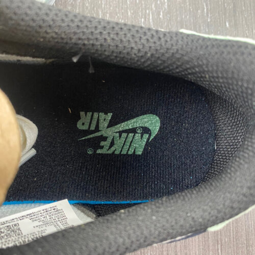 Travis Scott x Air Jordan 1 Green Black - 3