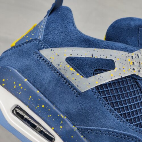 Jordan 4 Retro Michigan (PE) - 11
