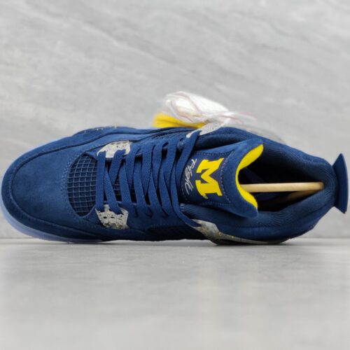 Jordan 4 Retro Michigan (PE) - 9