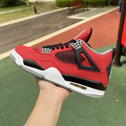 Jordan 4 Retro Toro Bravo - 3