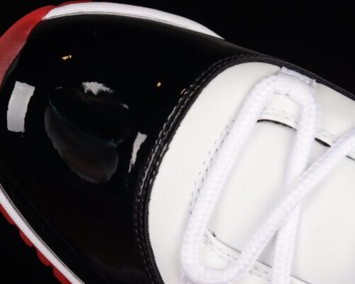 Jordan 11 Retro Low, Concord Bred - 7