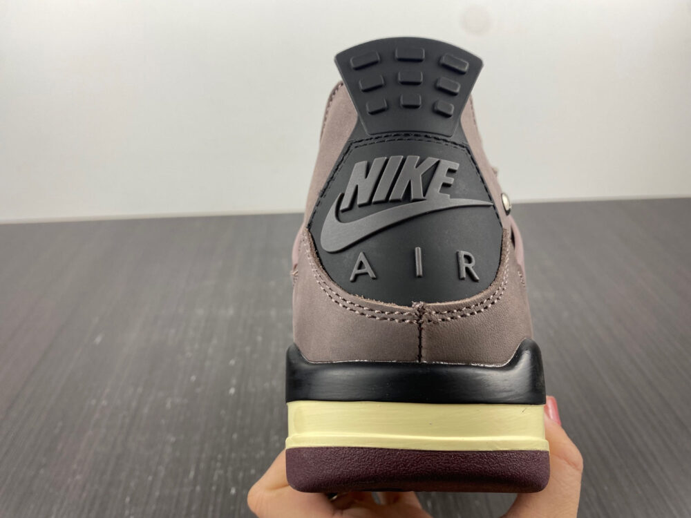 Jordan 4 Retro A Ma Mani re Violet Ore - 16