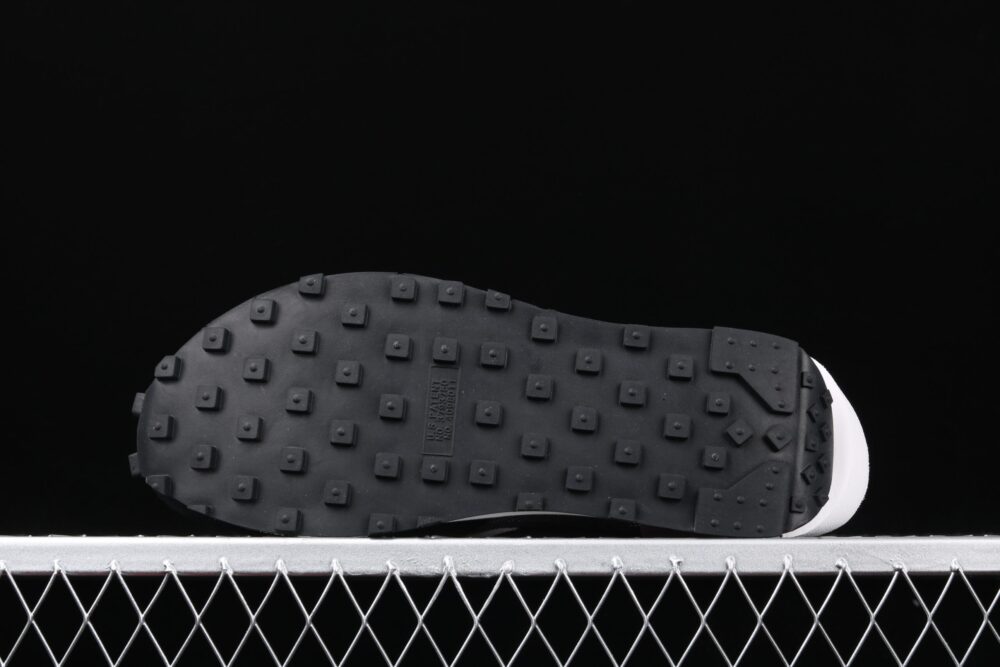 Sacai x Nike LD Waffle Black - 8