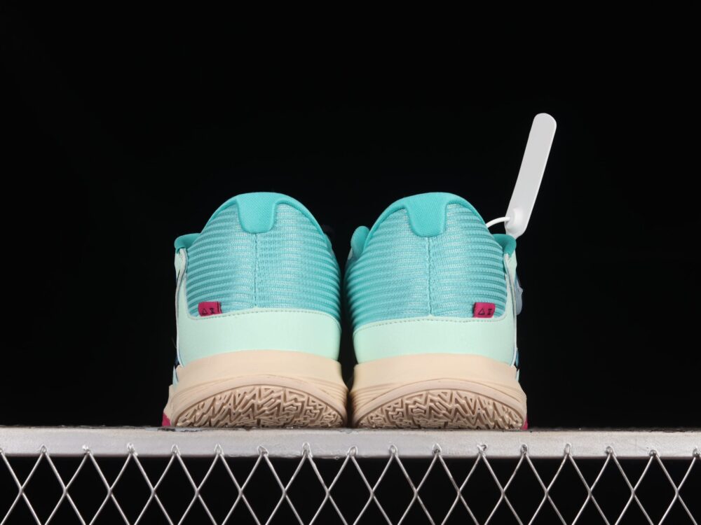 Nike Kyrie Low 5 Community - 4