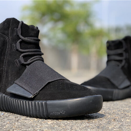 Yeezy Boost 750 Triple Black 2015 - 11