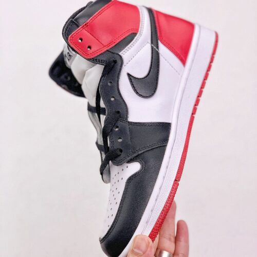Jordan 1 Retro Black Toe (2016) - 8
