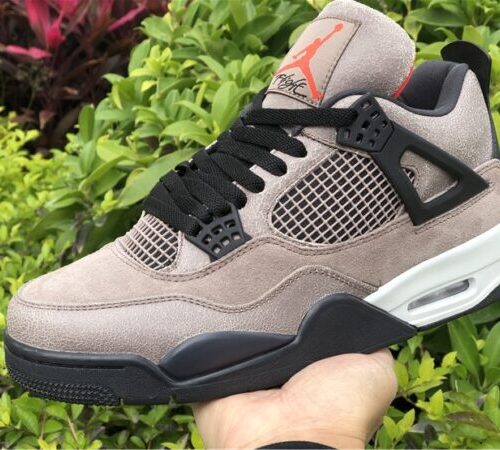 Jordan 4 Retro Taupe Haze - 4