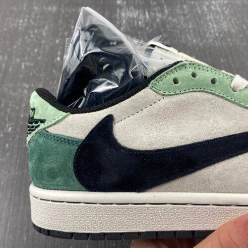 Travis Scott x Air Jordan 1 Green Black - 5