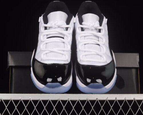 Jordan 11 Retro Low, Concord - 7