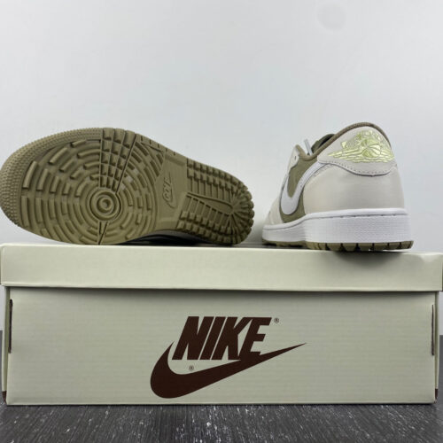 Travis Scott x Air Jordan 1 Low OG SP Golf 