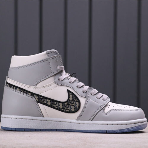 Jordan 1 x Dior Retro High 32 - 6