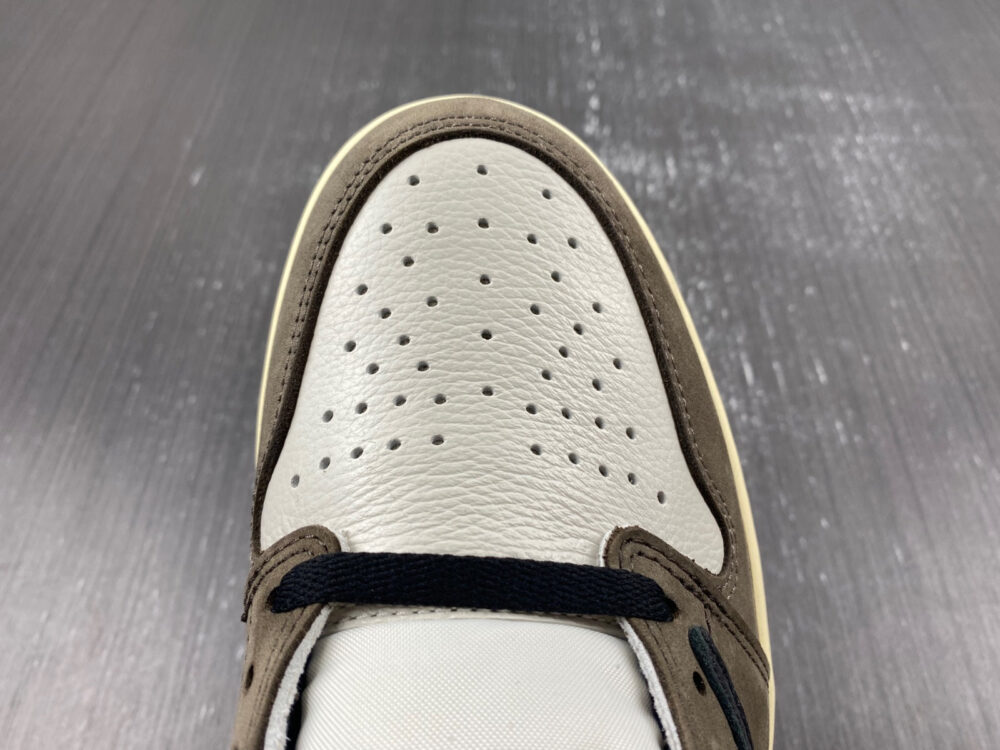 Jordan 1 Retro High Travis Scott Mocha - 14