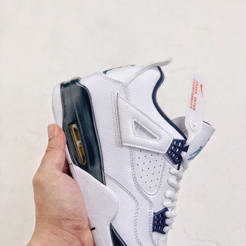 Jordan 4 Retro Columbia - 3