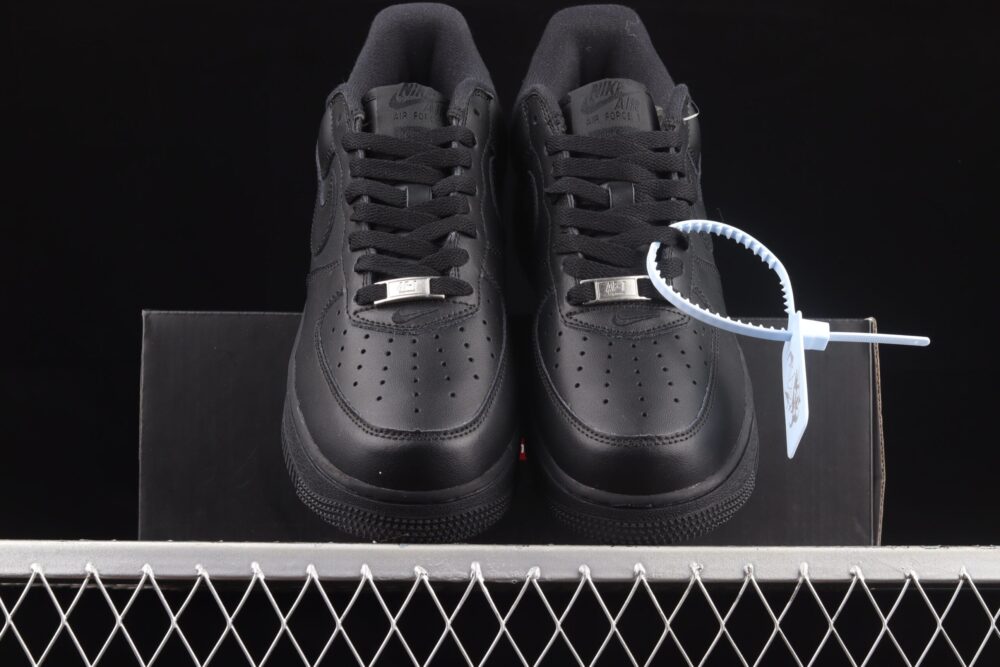 Nike Air Force 1 Low Supreme Black - 8