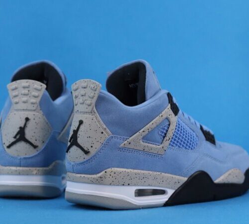 Jordan 4 Retro University Blue - 2