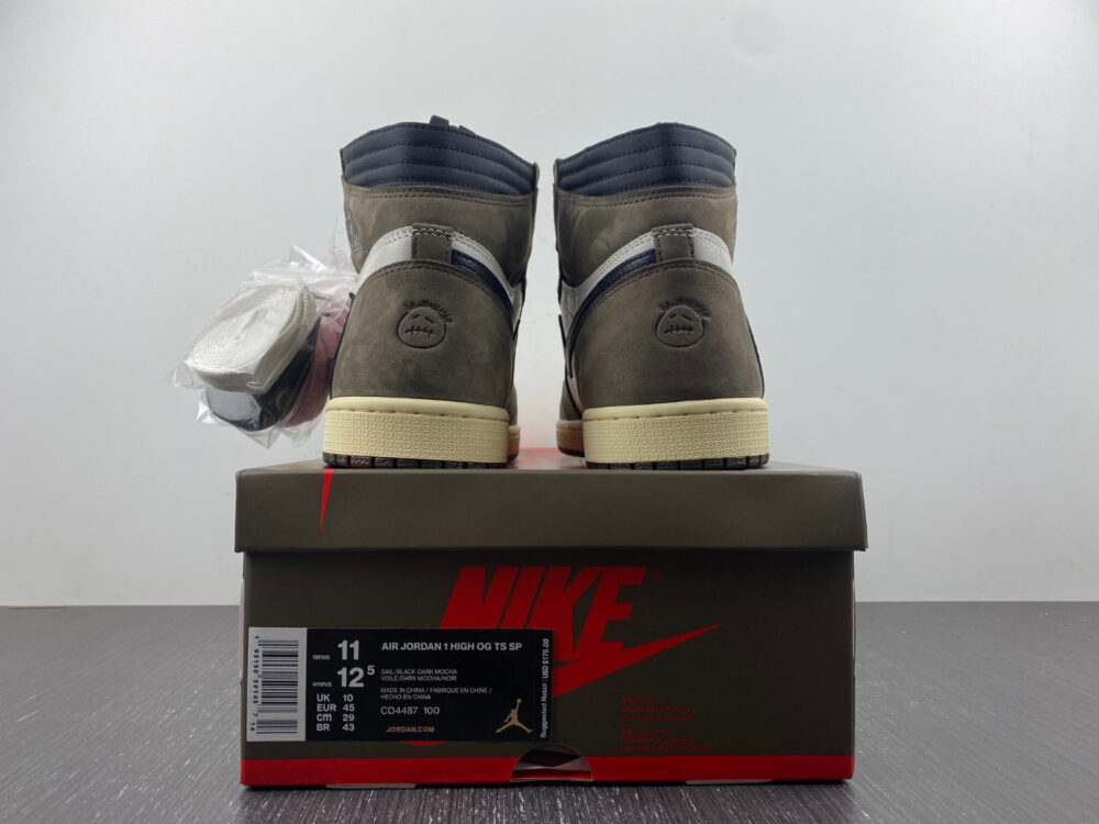 Jordan 1 Retro High Travis Scott Mocha - 16