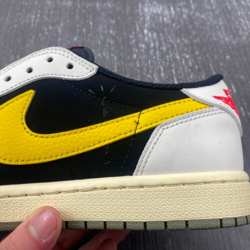 Travis Scott x Air Jordan 1 Yellow White - 7