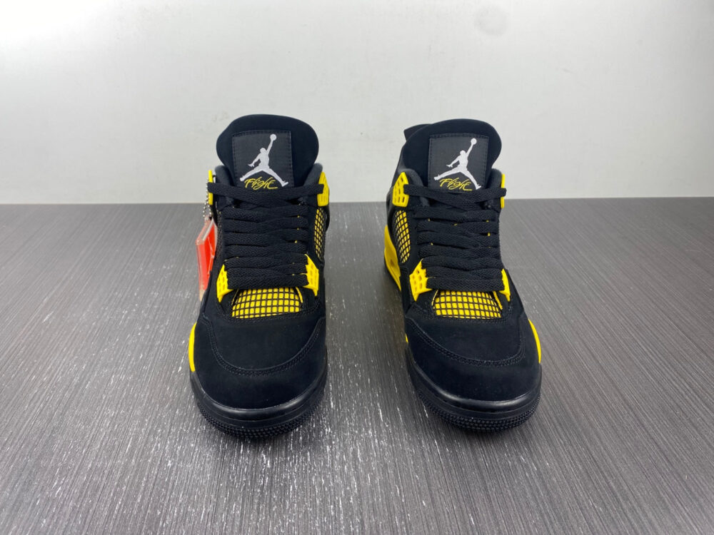 Jordan 4 Retro Thunder - 15