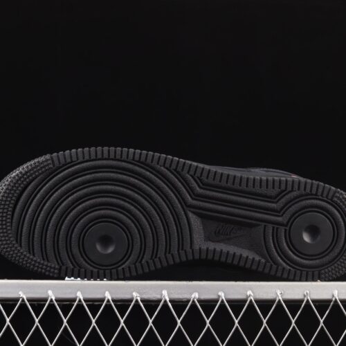 Nike Air Force 1 Low Supreme Black - 7