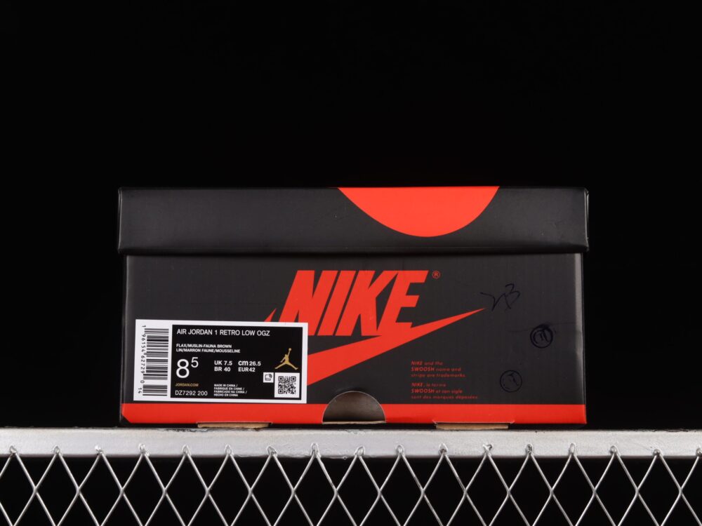 Jordan 1 Retro Low OG Zion Williamson Voodoo - 4