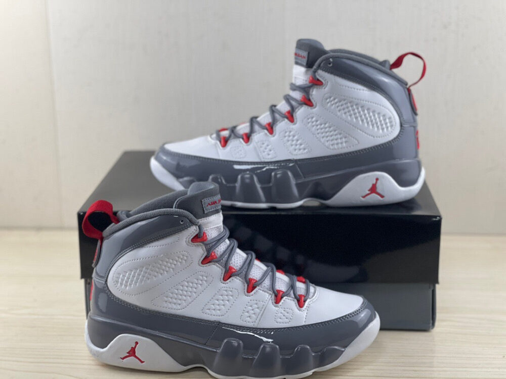 Jordan 9 Retro Fire Red - 2