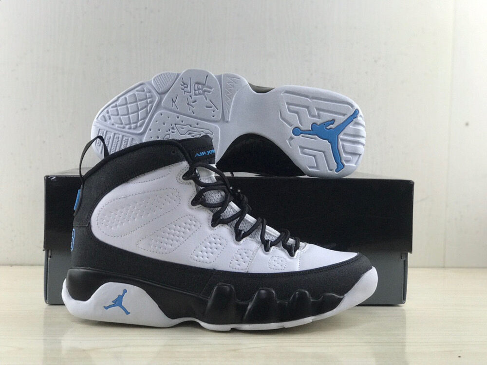 Jordan 9 Retro University Blue - 2