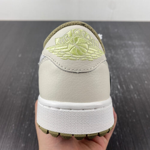 Travis Scott x Air Jordan 1 Low OG SP Golf 