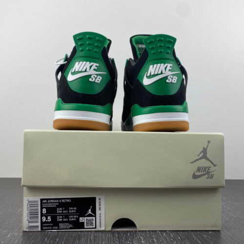Nike SB x Air Jordan 4 Alternate Black - 2