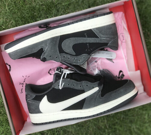Travis Scott x Air Jordan 1 Low OG Black/Phantom - 2