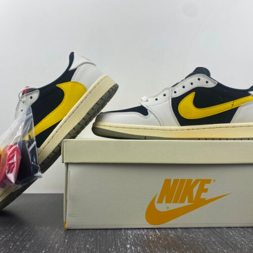 Travis Scott x Air Jordan 1 Yellow White - 4