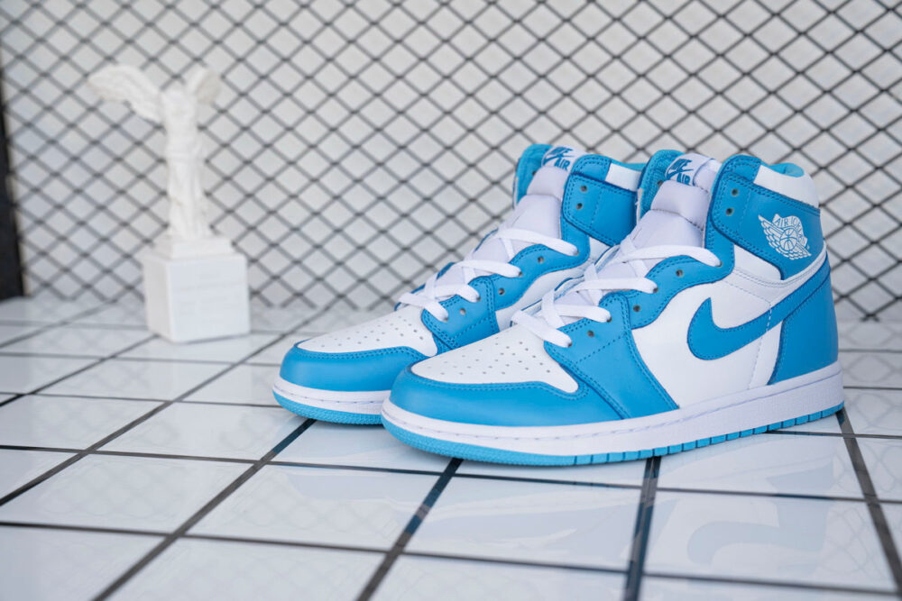 Jordan 1 Retro UNC - 3