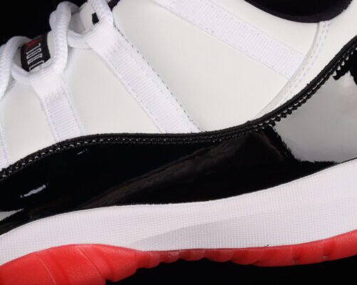 Jordan 11 Retro Low, Concord Bred - 6