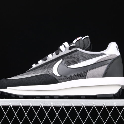 Sacai x Nike LD Waffle Black - 4
