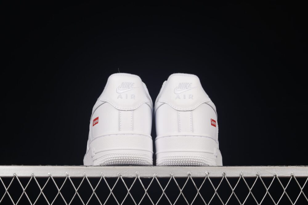 Nike Air Force 1 Low Supreme White - 2