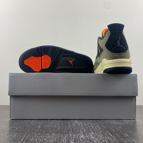 Jordan 4 Retro Undefeated - 13